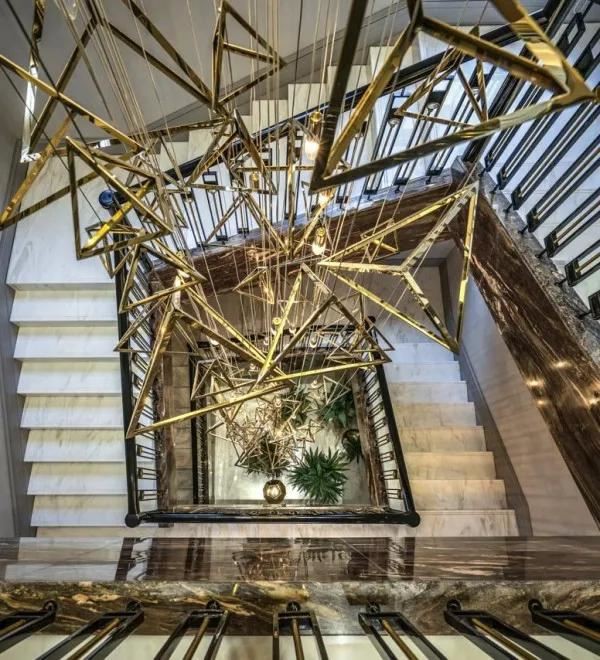 Natural White Marble With Metal Natural White Marble With Metal