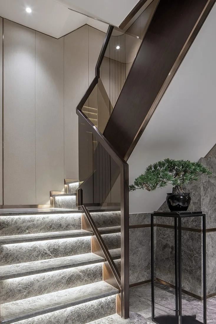 Hermas Grey Marble Steps With LED Lighting Hermas Grey Marble Steps With LED Lighting