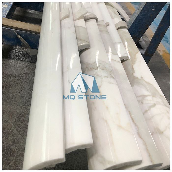 Calacatta Marble Column Curved Tile