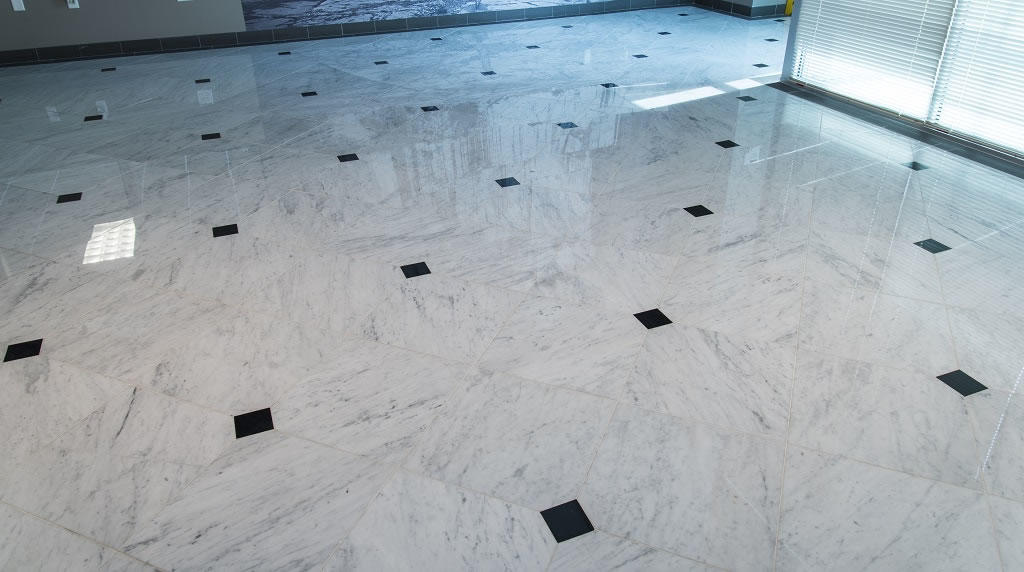 Carrara White Marble Floor Tiles