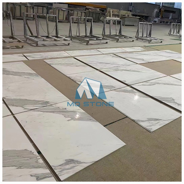 calacatta wall tiles