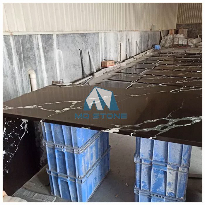 black calacatta quartz countertops