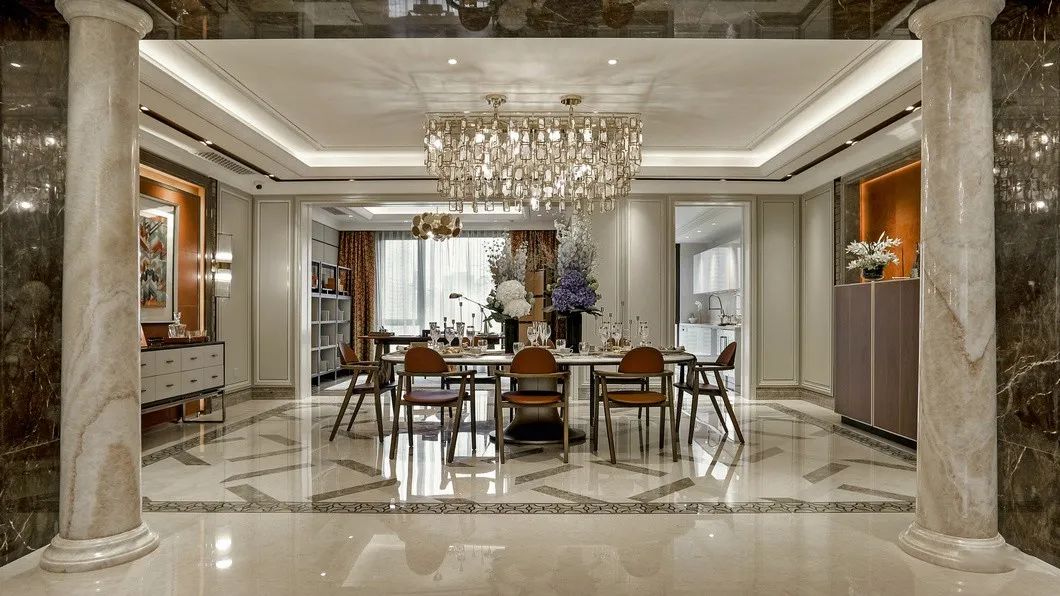 Beige Marble Column.jpg Beige Marble Column.jpg