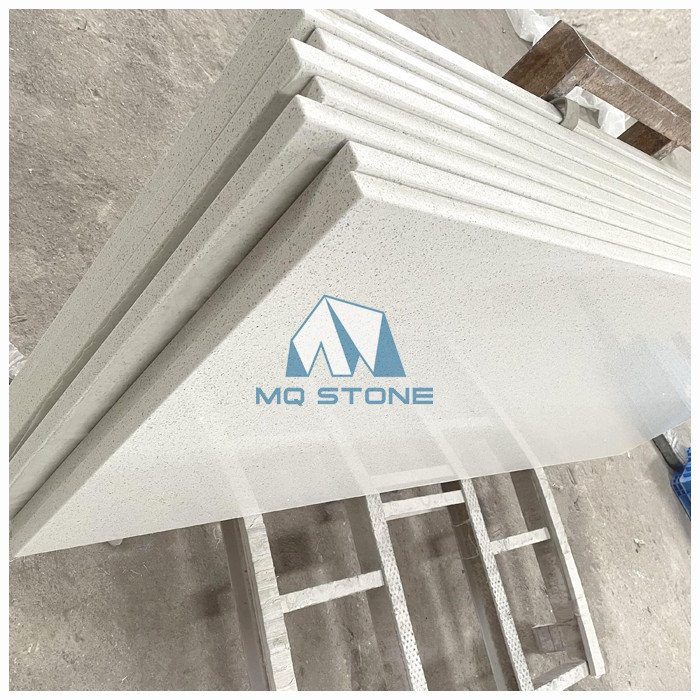 white sparkle quartz kitchen worktop