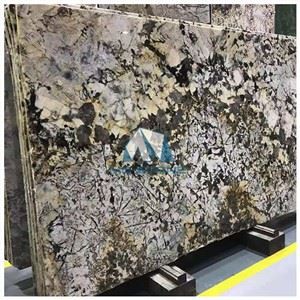 Delicatus Gold Granite Slabs