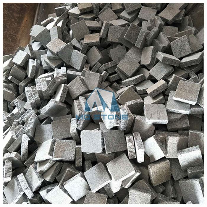 G603 Granite Cobblestone Driveway